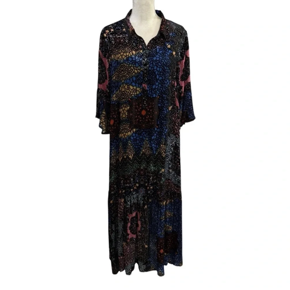 Multicolor Patterned Maxi Dress - Picture 8 of 9